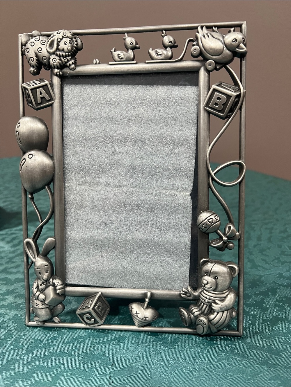 BUNDLE (2) Pewter baby picture frames. - Picture 4 of 4